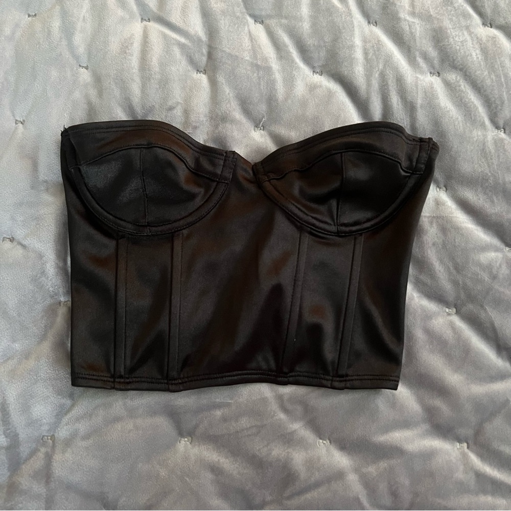 Edikted Bustier Top